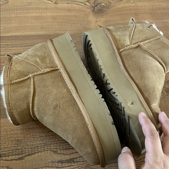 UGG Classic ultra mini platform Chestnut Ankle Boots - Picture 4 of 9